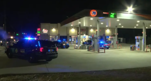 Teen Shot at NW Atlanta Gas Station on Hollywood Road.